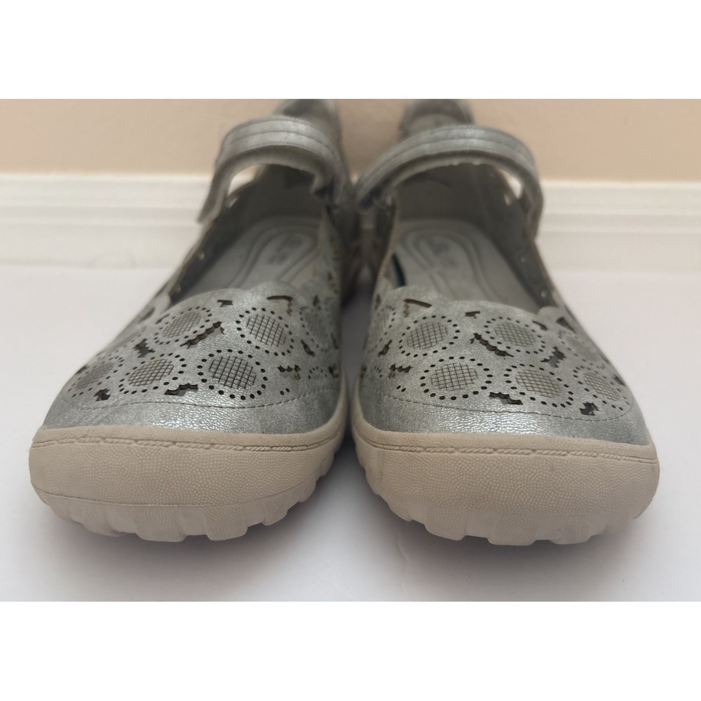 JBU Jambu Womens Anne Tan Laser Cut Floral Mary Jane Flats Shoes Silver 8.5 W - Picture 7 of 10